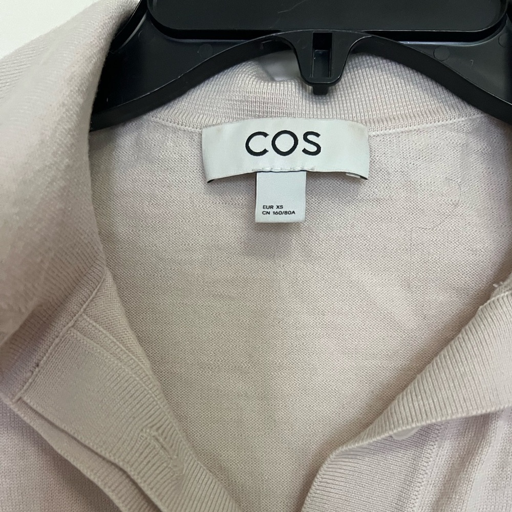 COS Knit Collared shirt size XS (FROM PARIS!)